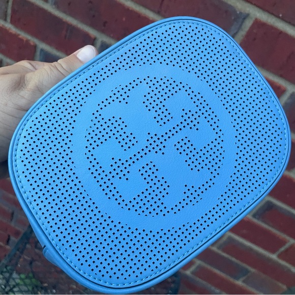 Tory Burch Logo Blue Perforated Leather Cosmetic Make Up Bag Pouch Clutch EUC - Picture 1 of 7